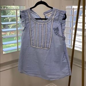 Sleeveless blouse